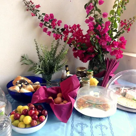 B&B A Due Passi Dal Mare 3*