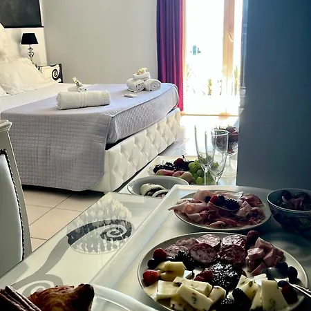 Bed & Breakfast A Due Passi Dal Mare Taormina
