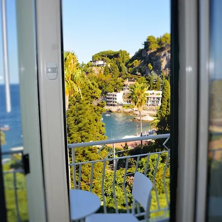 B&B A Due Passi Dal Mare * Taormina
