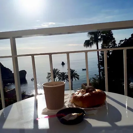 B&B A Due Passi Dal Mare 3* Taormina