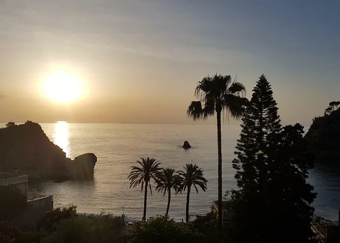 A Due Passi Dal Mare Bed and Breakfast Ταορμίνα